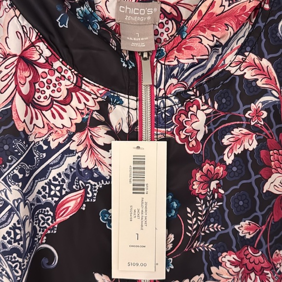 SALE Chico’s Zenergy Paisley Mix Packable Jacket - Picture 4 of 5